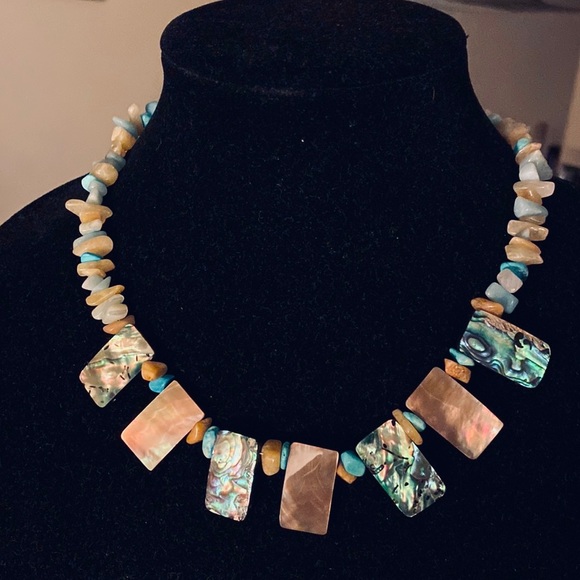 Abalone and genuine gemstones iridescent gorgeous short necklace. - Picture 3 of 6